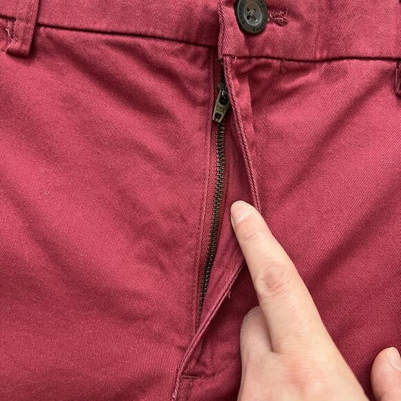 Chaps Men's Saltwater Red Bermuda Chino‎ Flat Front Slash Pockets Shorts Size 38 - Picture 3 of 7